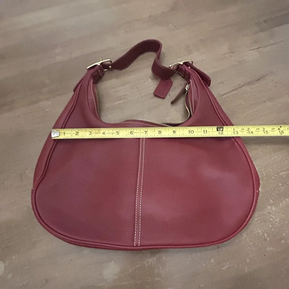 Coach Legacy Zoey Hobo Bag Womens Large Red Leather Zip Top Shoulder Purse 9591